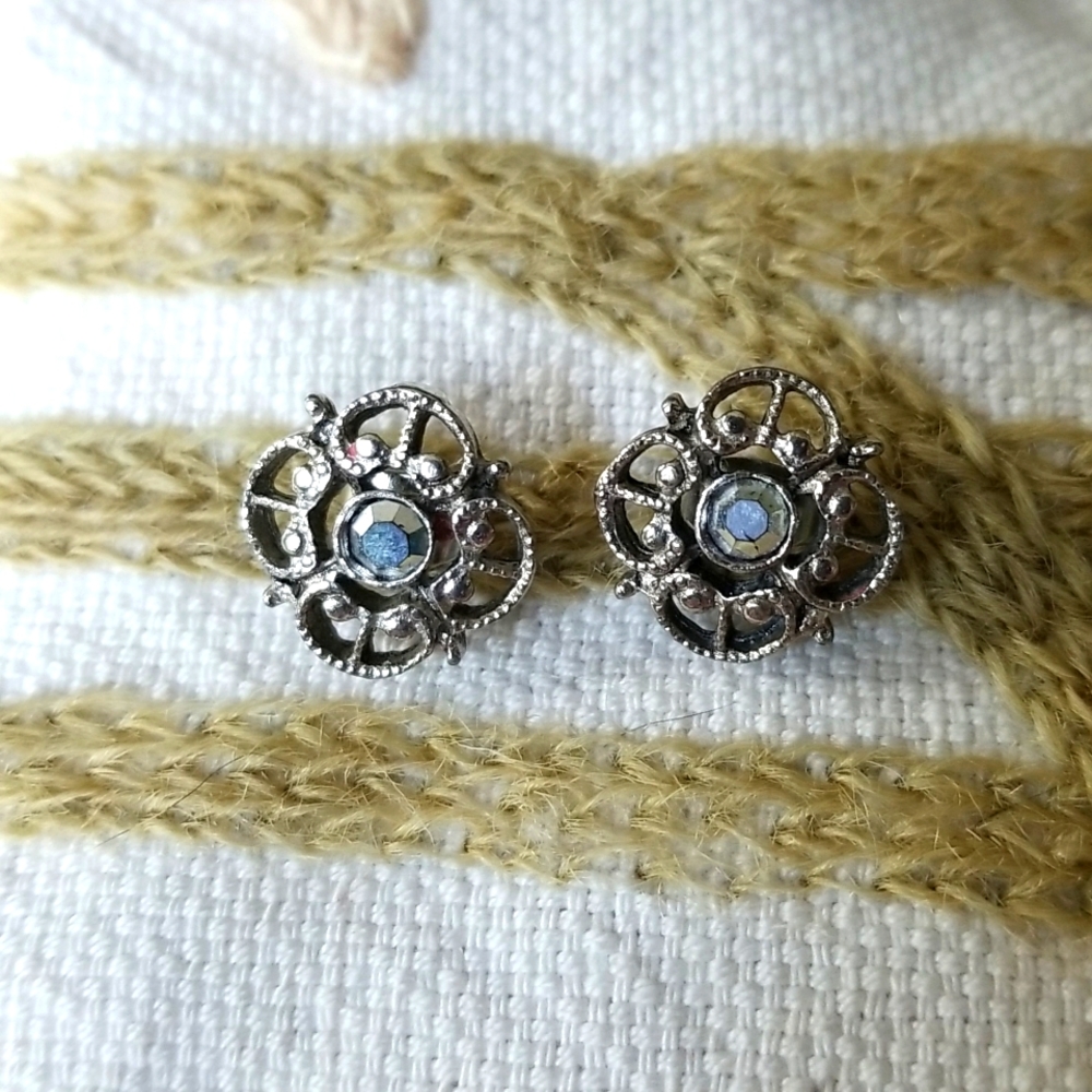 Silver-tone pierced earrings. Victorian or heirloom style